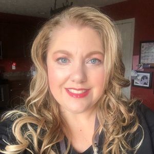 Meet your Posher, Kristie